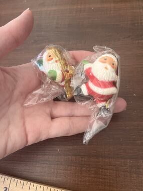 Vtg SSCO Micro Miniature Plastic Santa Set Of 2 Christmas Hong Kong NOS